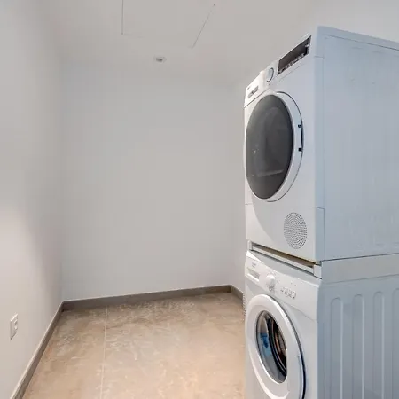 Estandar 3 - Casangular By Upper Willa