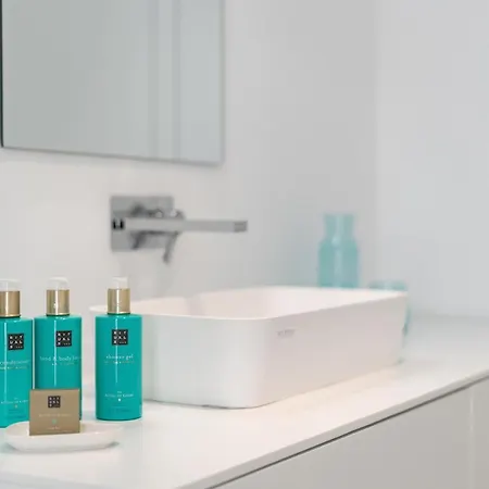 Estandar 3 - Casangular By Upper Willa